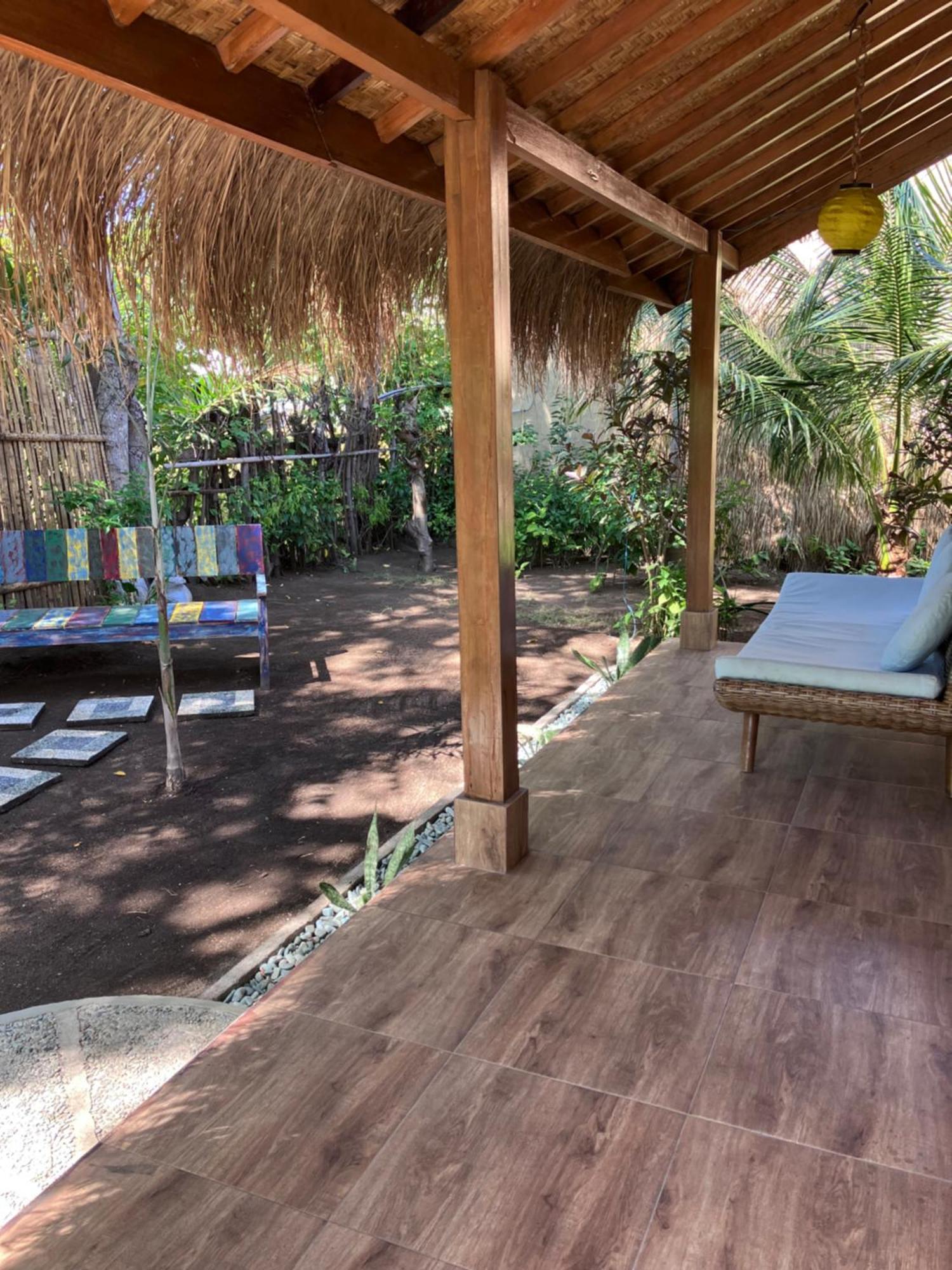 Meno Madia Bungalows Gili Meno Ngoại thất bức ảnh